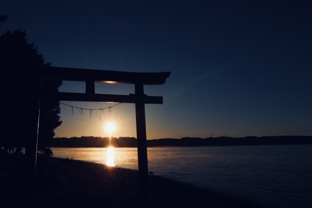 広浦公園キャンプ場　涸沼　朝日　絶景　鳥居